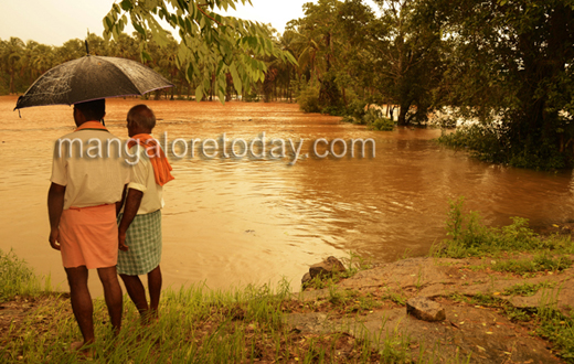 Moodushedde floods